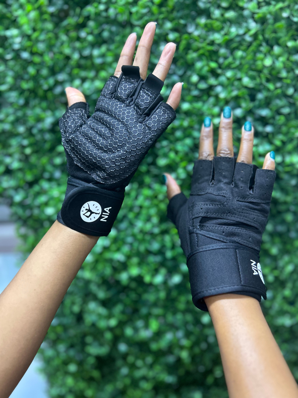 WORKOUT GLOVES