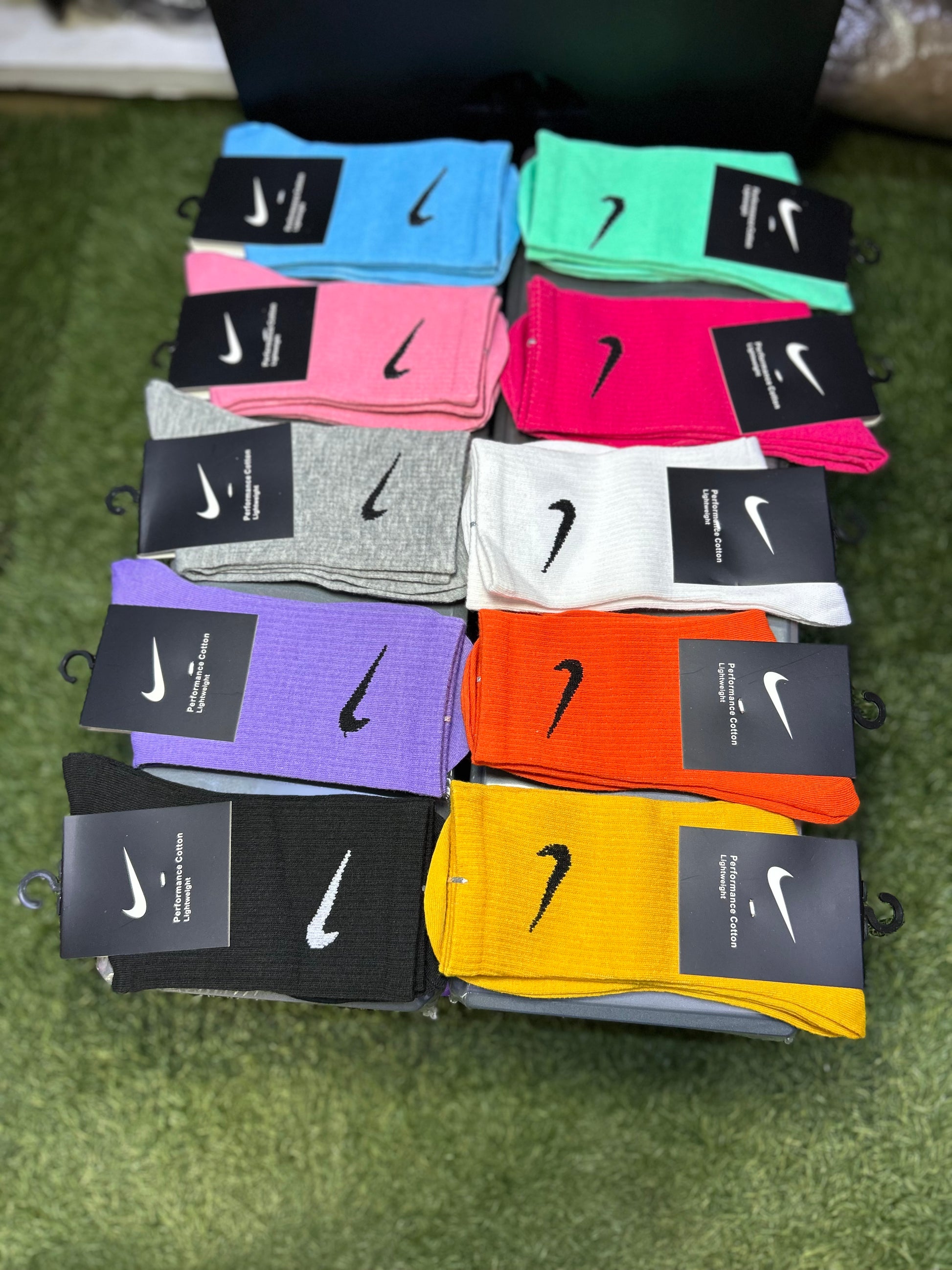 MID - LENGTH SOCKS