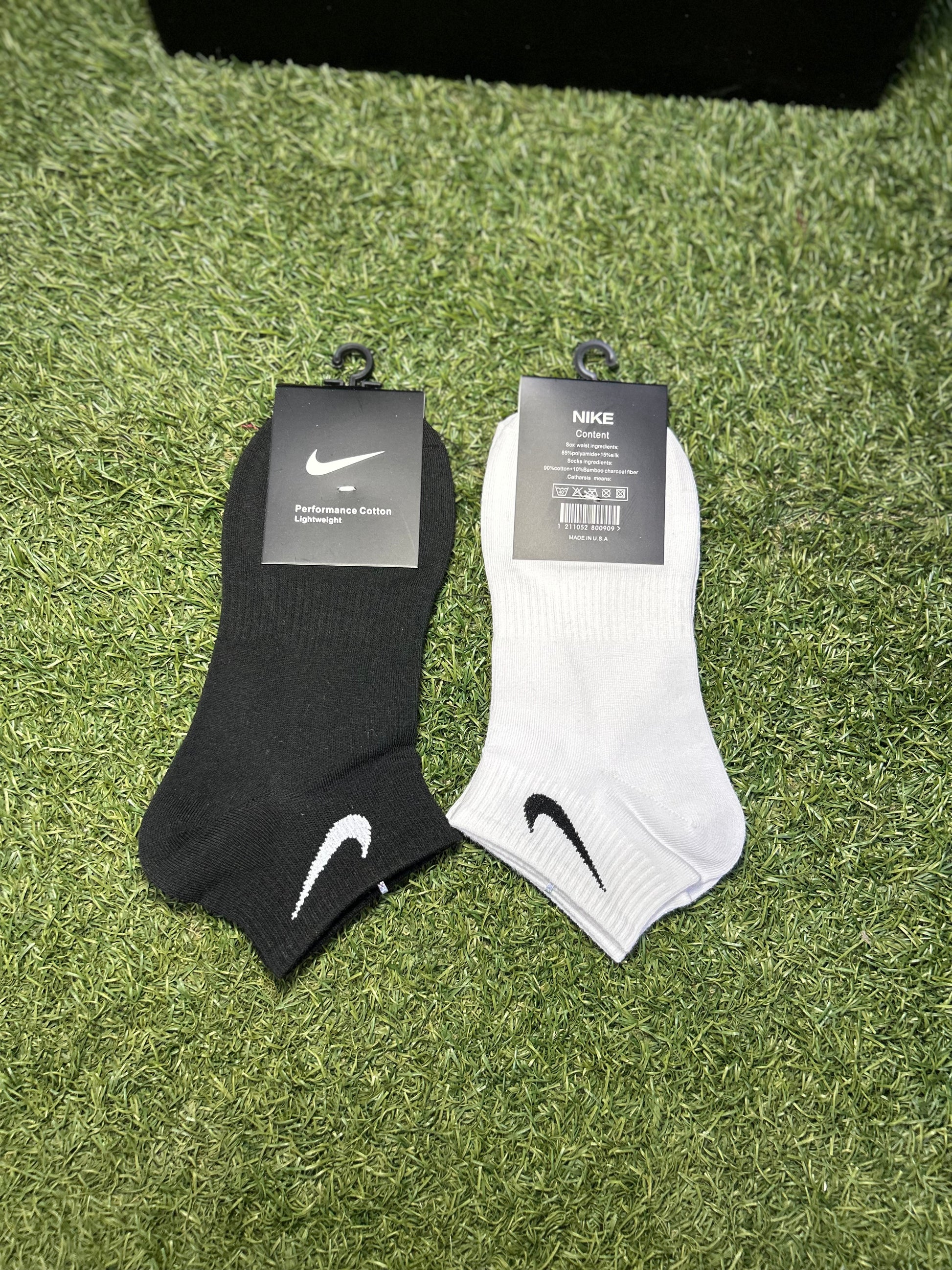 ANKLE SOCKS