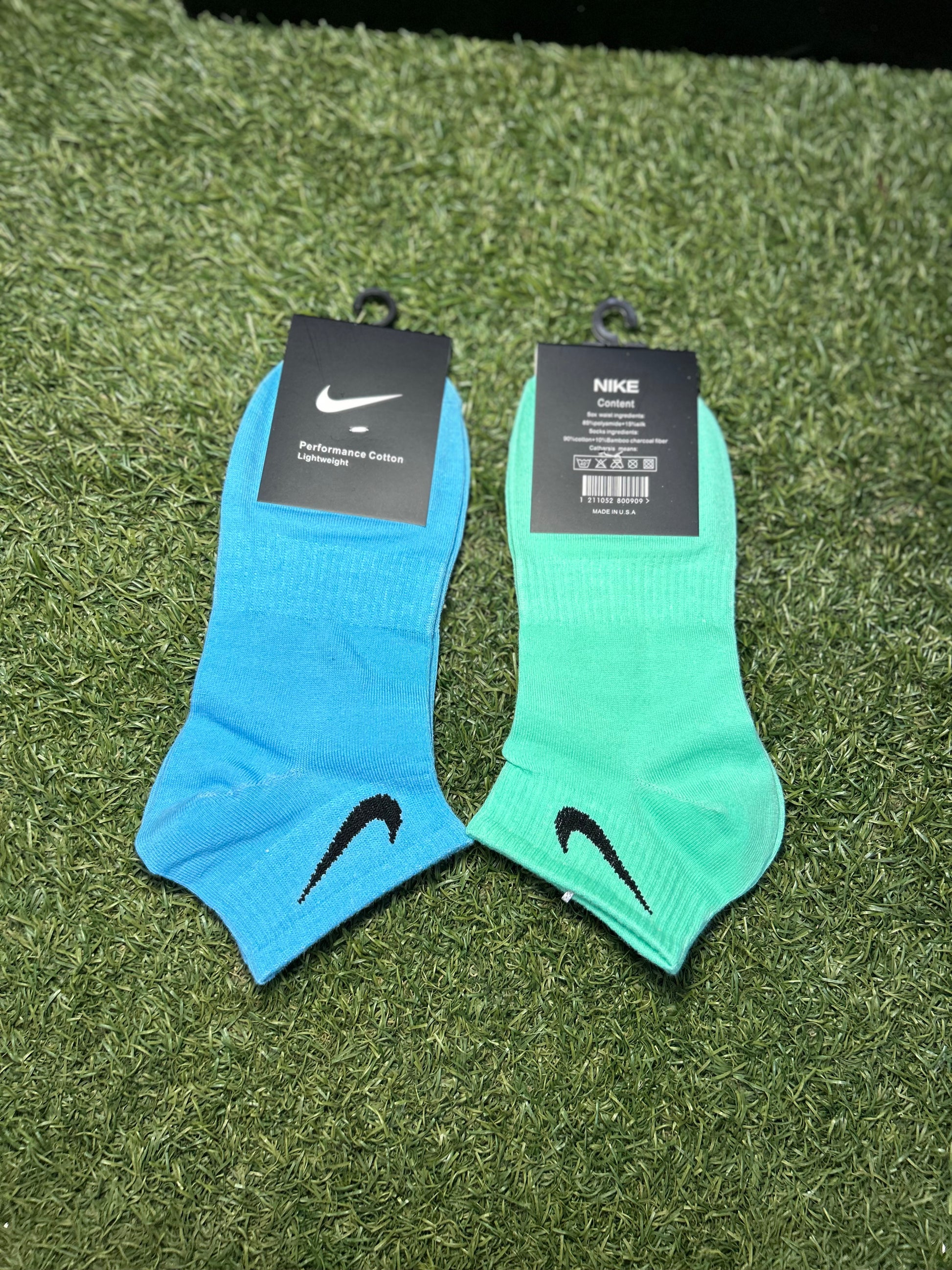 ANKLE SOCKS