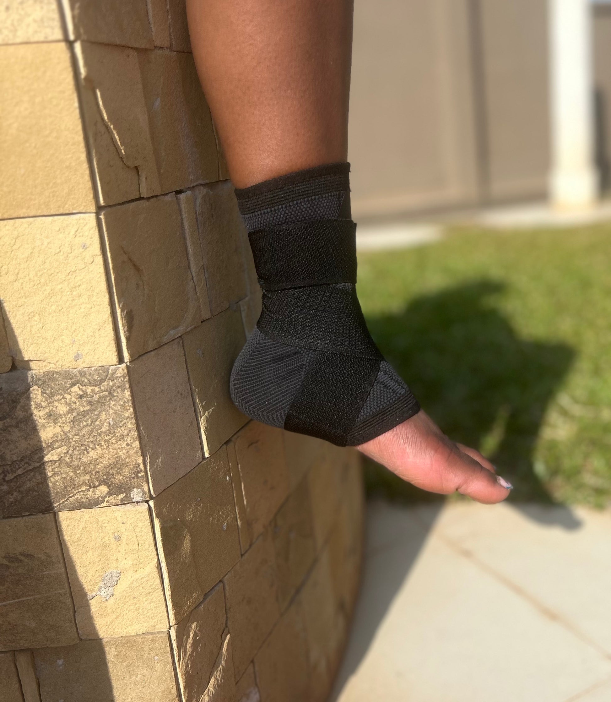 ANKLE SLEEVES