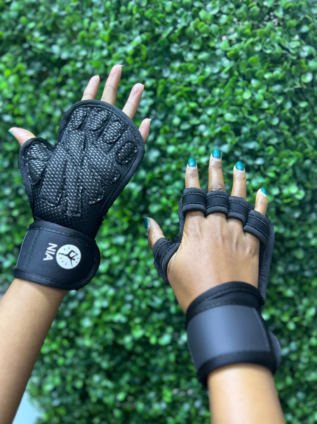 WORKOUT GLOVES