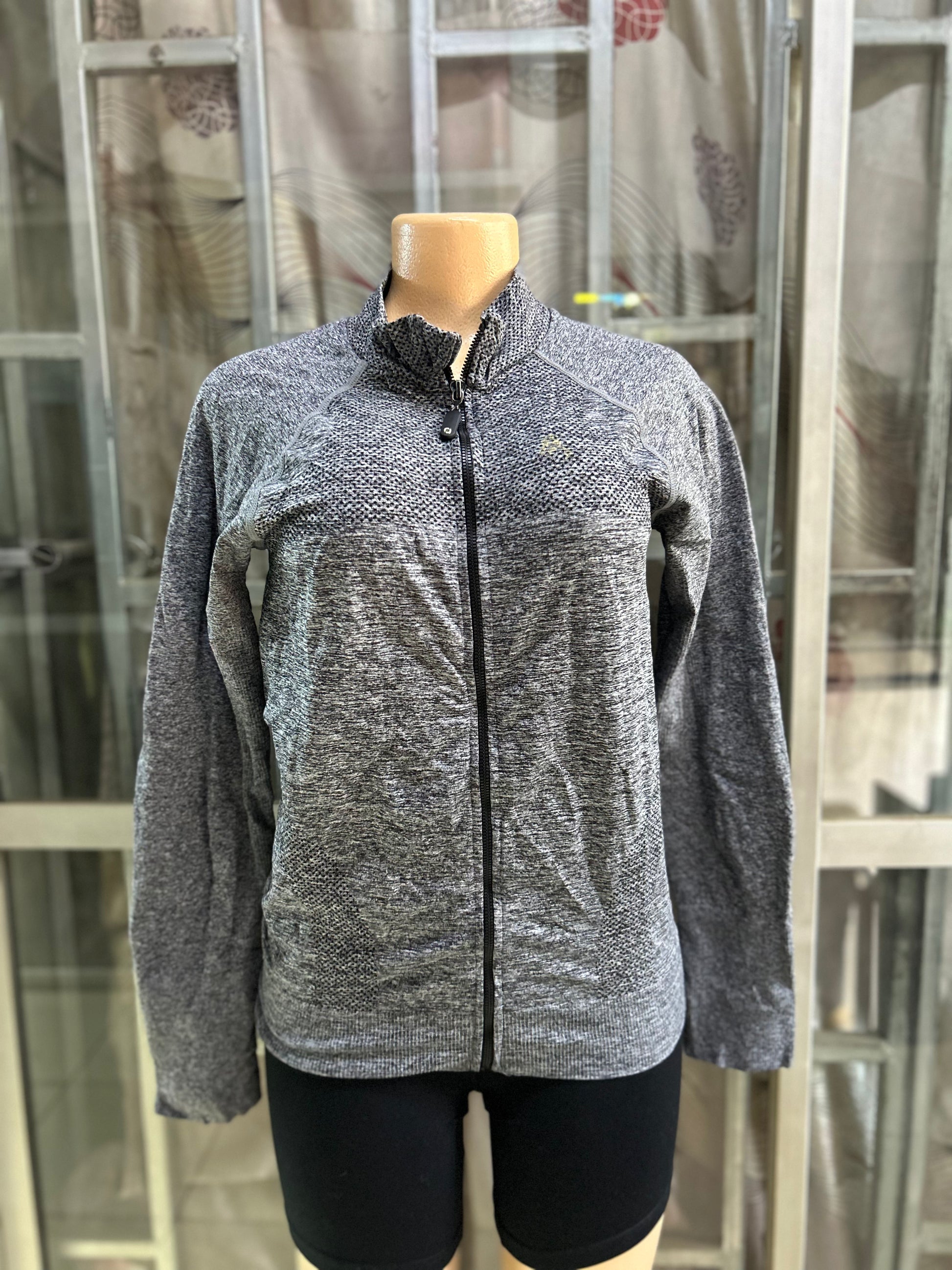 Quality Jumper - Medium