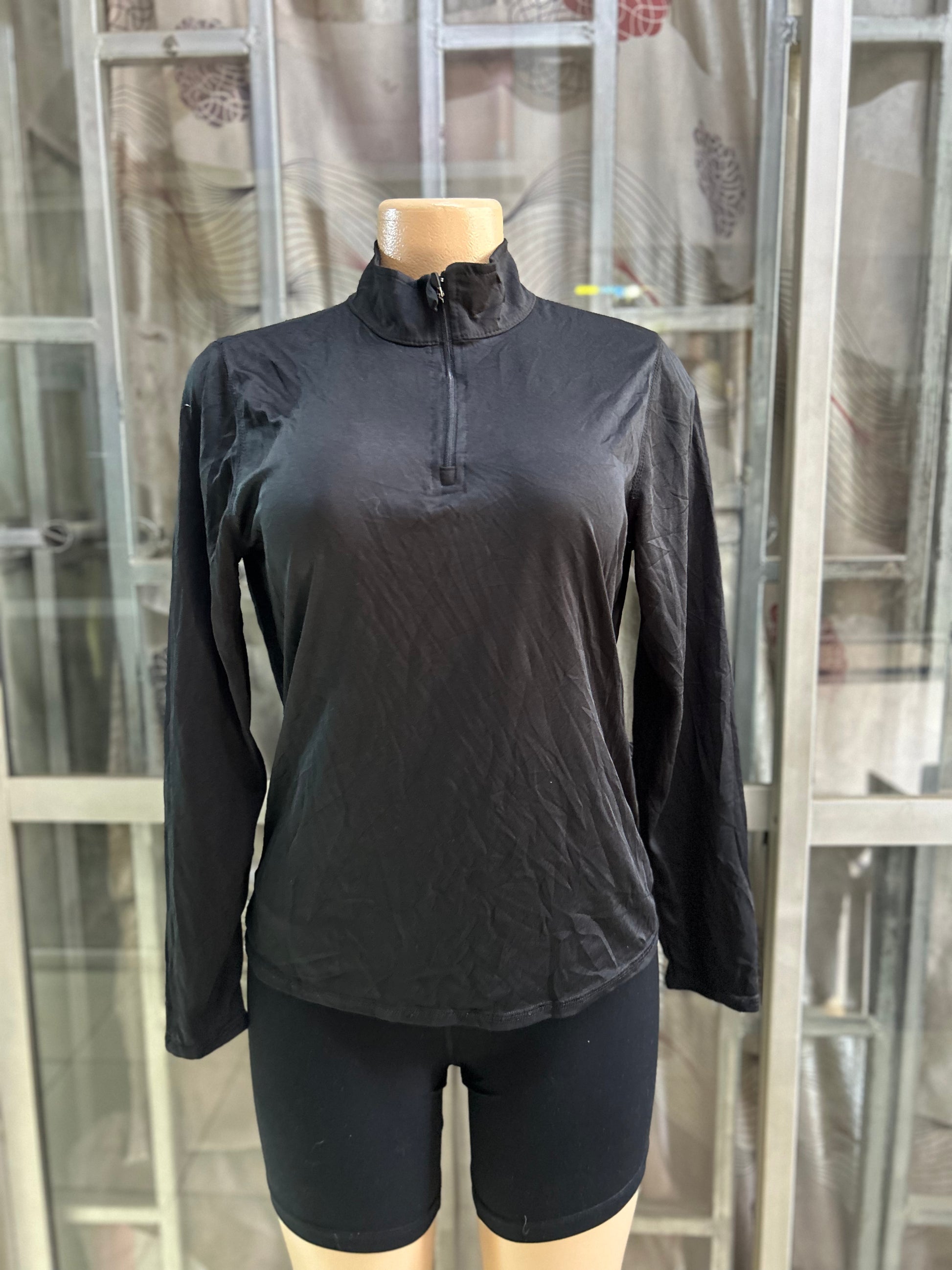 Quality Jumper -  Medium