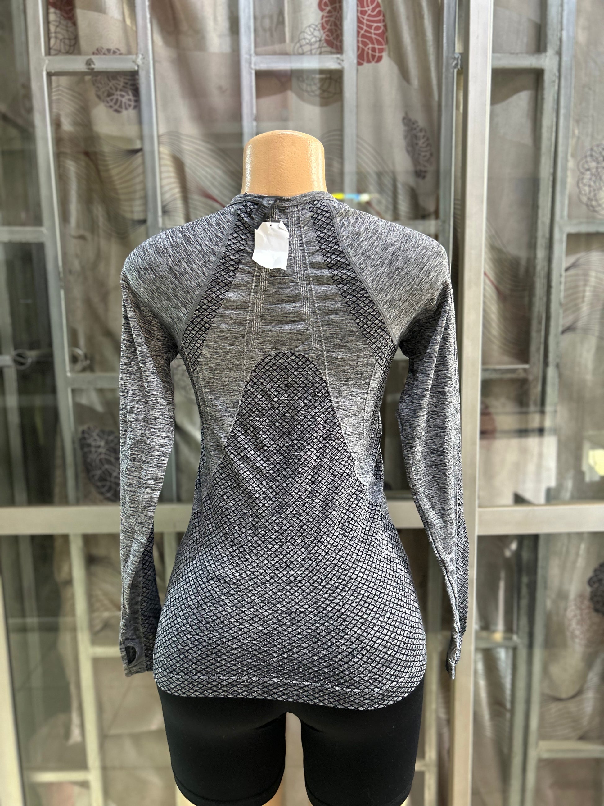Quality Long sleeved top - Extra Small