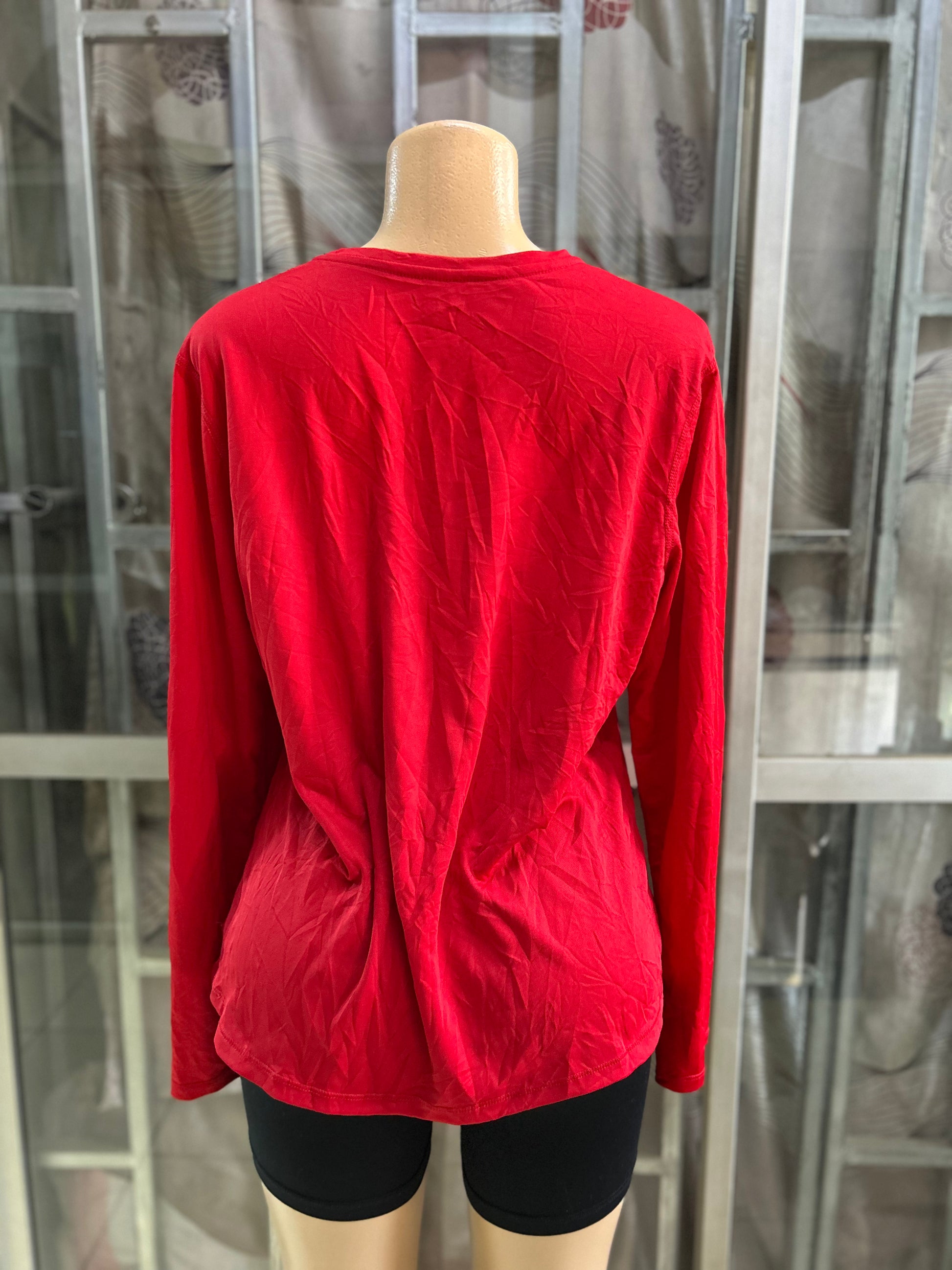 Quality Long sleeved top - Large