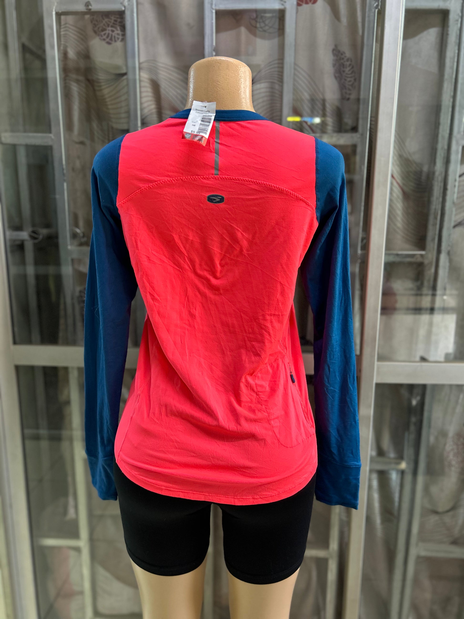 Quality Long sleeved top - Small