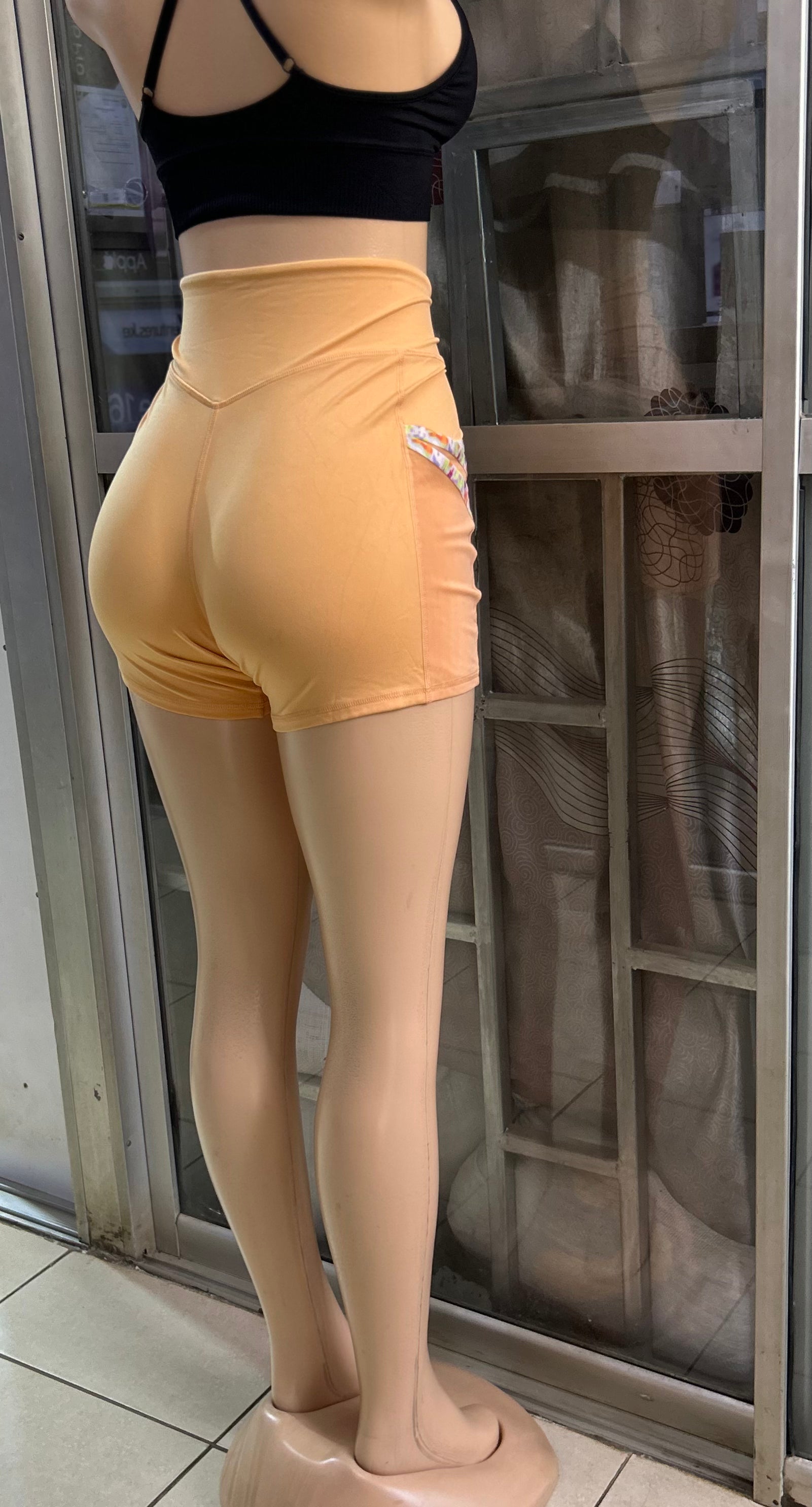 QUALITY SHORTS - Large