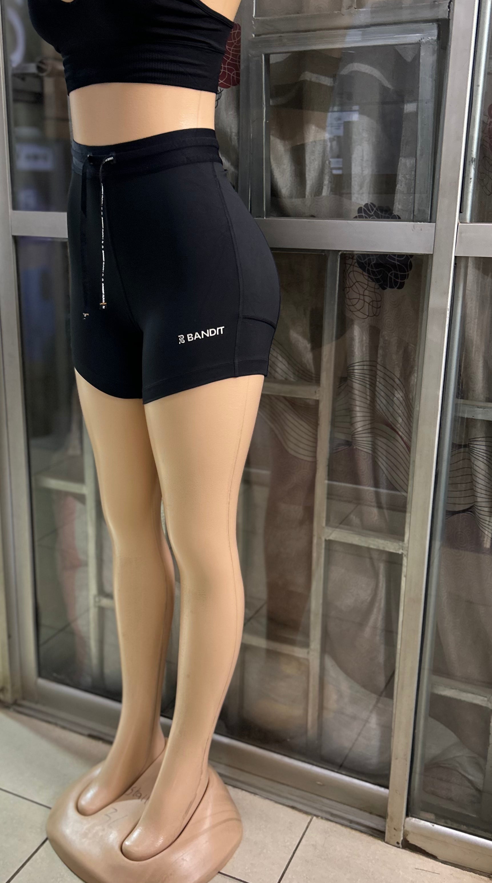 QUALITY SHORTS -Medium