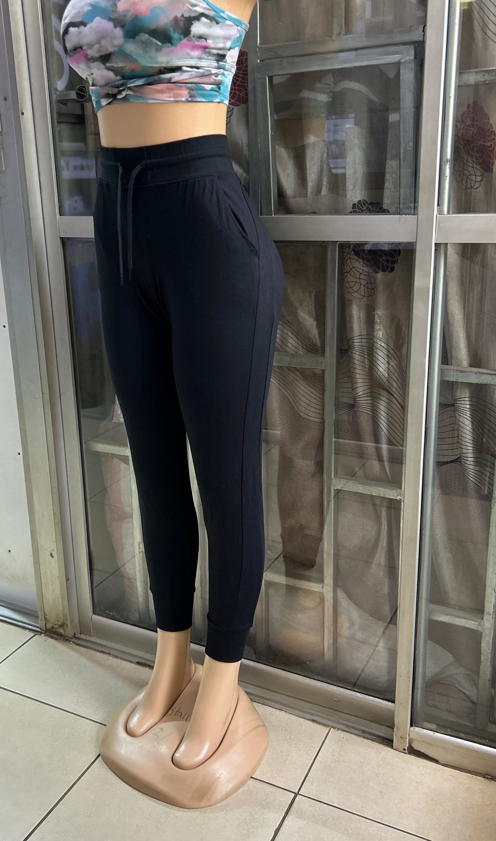 QUALITY JOGGER PANTS - SMALL