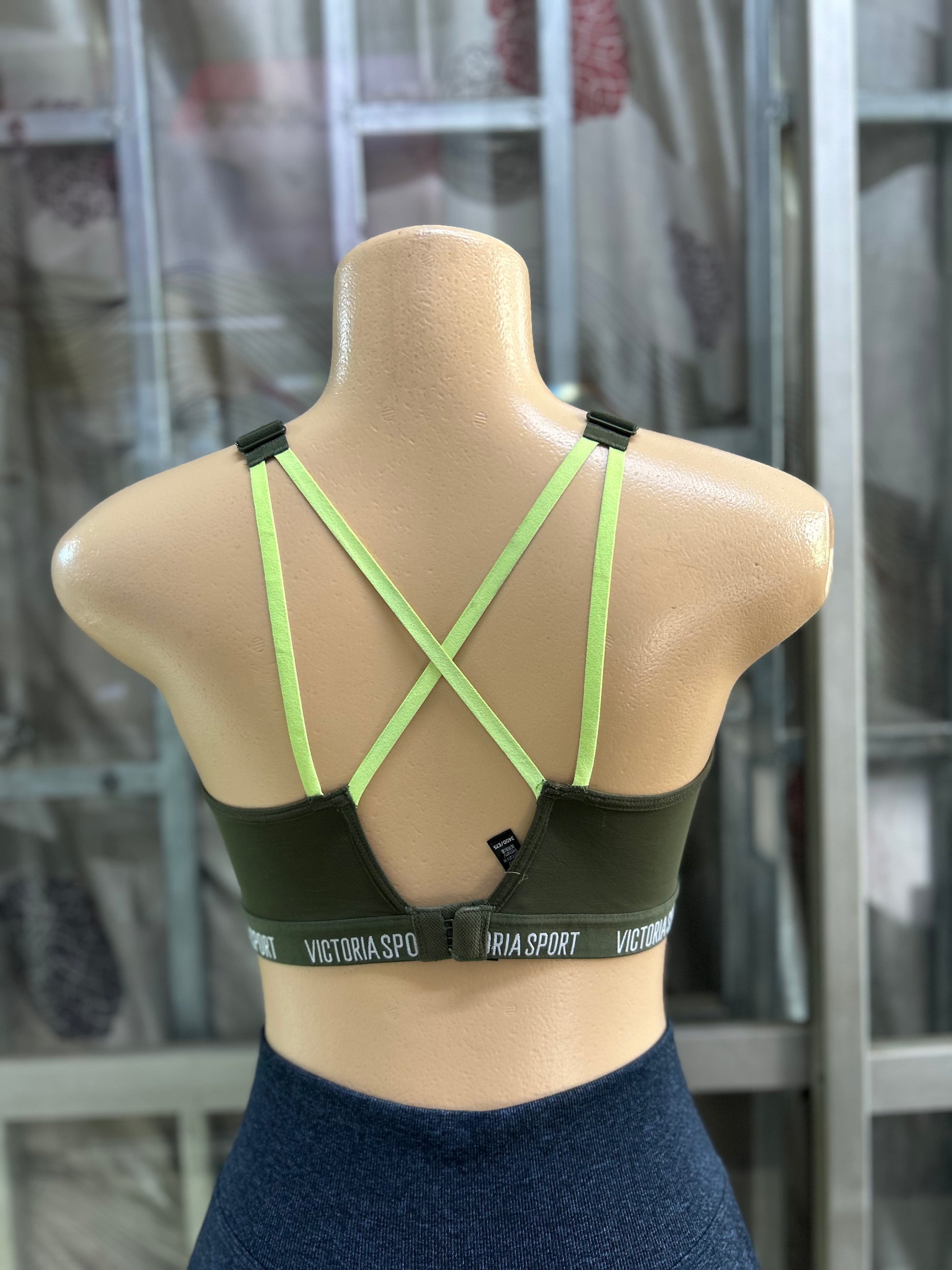 QUALITY SPORTS BRA -34DD